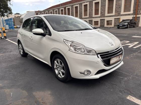 PEUGEOT 208 1.5 ACTIVE PACK 8V FLEX 4P MANUAL PEUGEOT 208 1.5 ACTIVE PACK 8V FLEX 4P MANUAL
